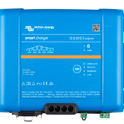 Victron Smart IP43 lader 12V 30A (3) 120-240V